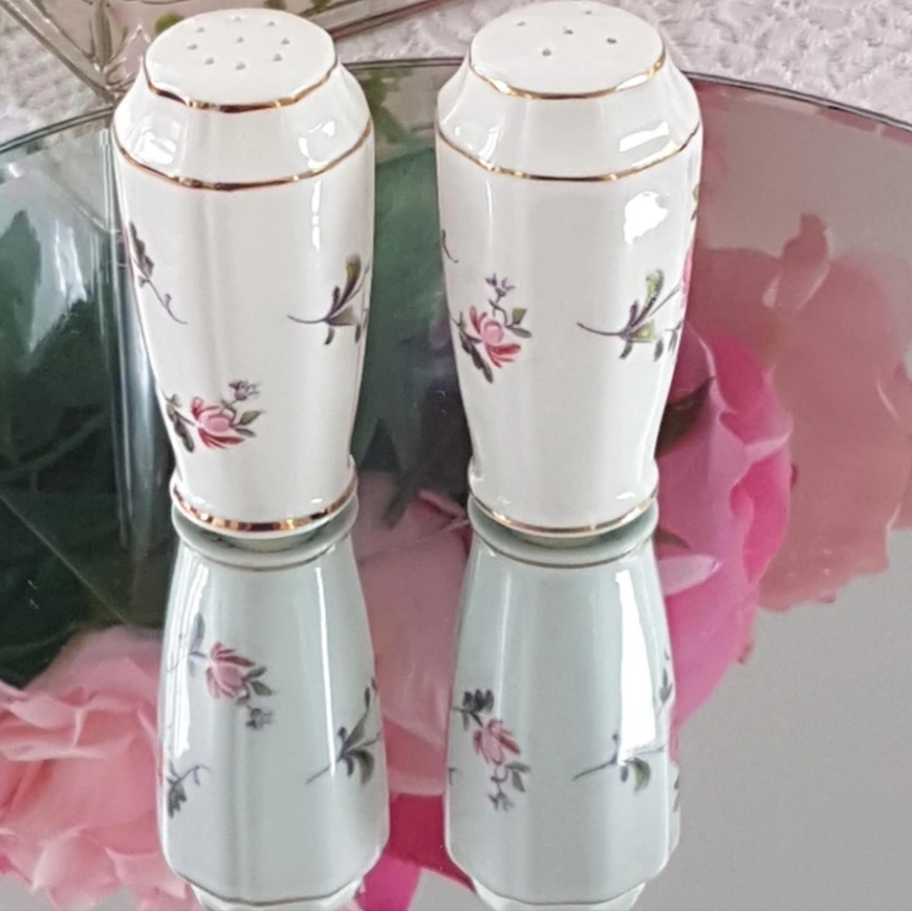 Royal Adderley FRAGRANCE Salt and Pepper Shakers Set Bone China England - Picture 4 of 10